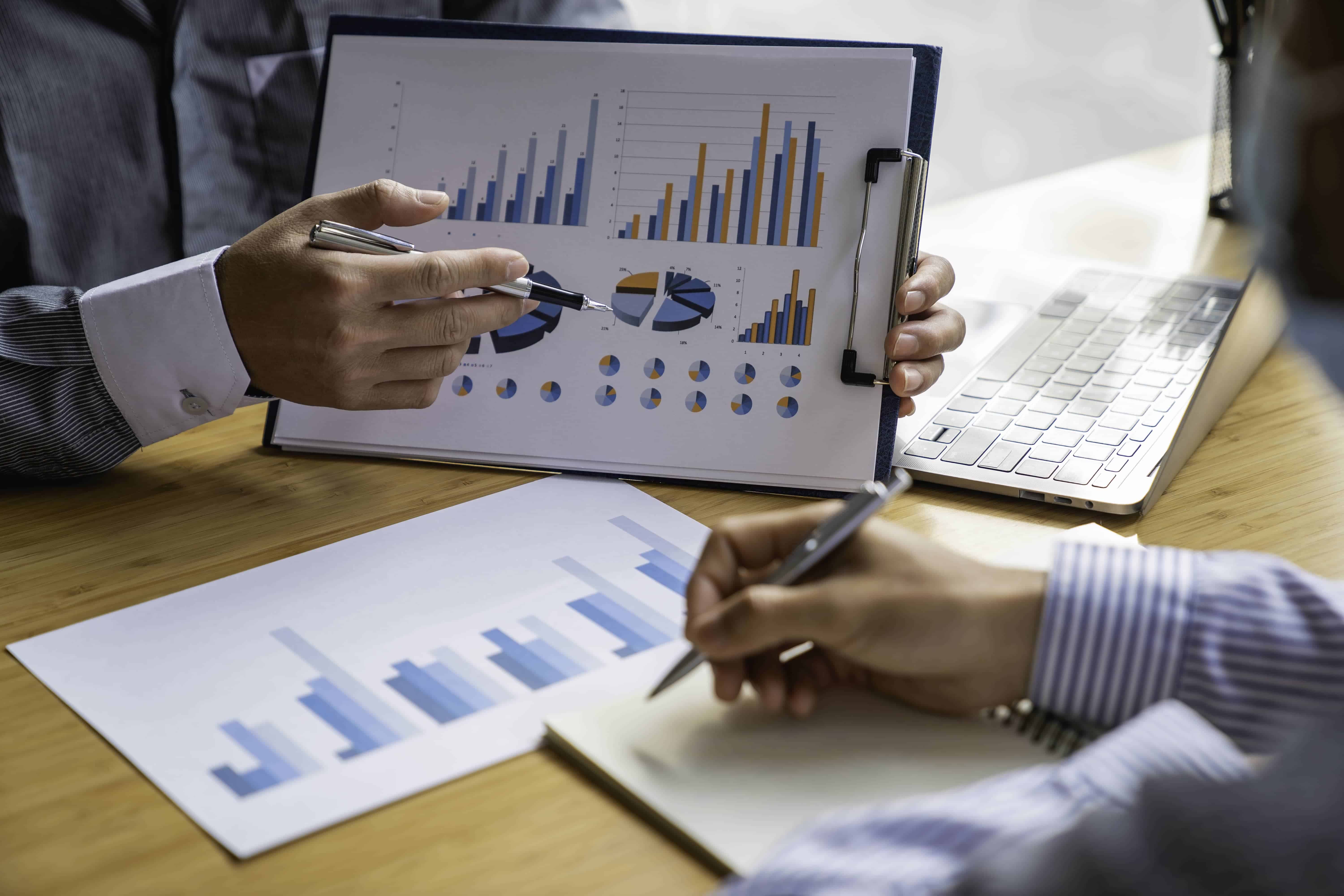 Estrategia legal y financiera