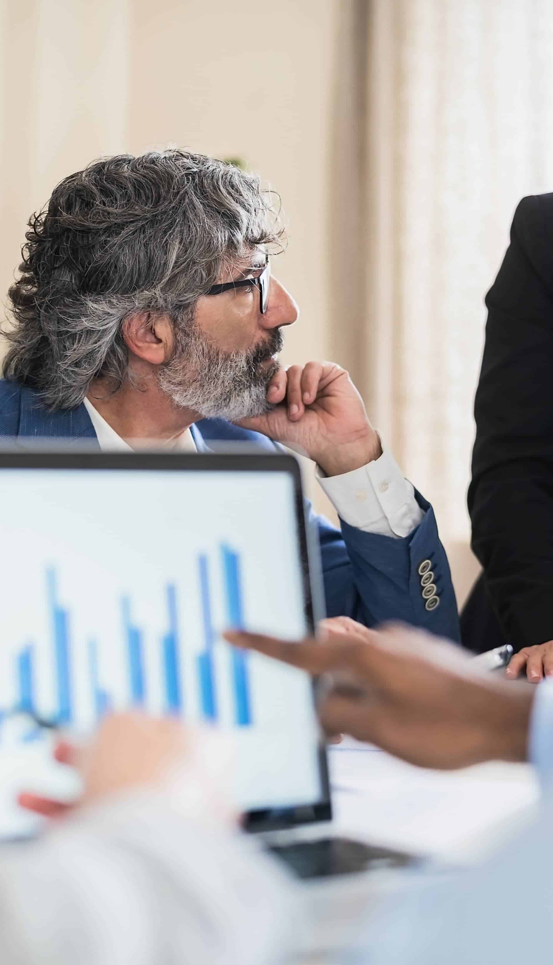 Consultoría legal y financiera